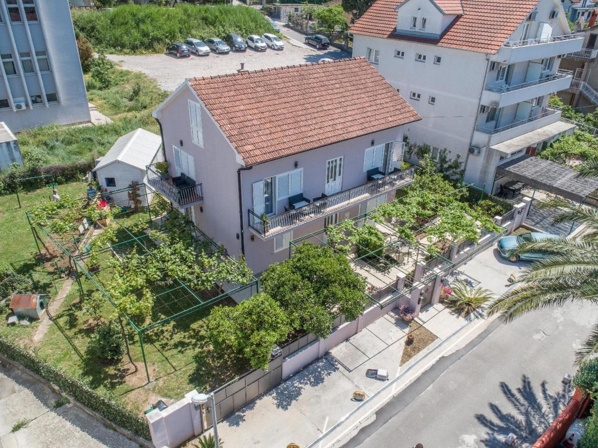 Ioannis Apartments Tivat Exterior photo