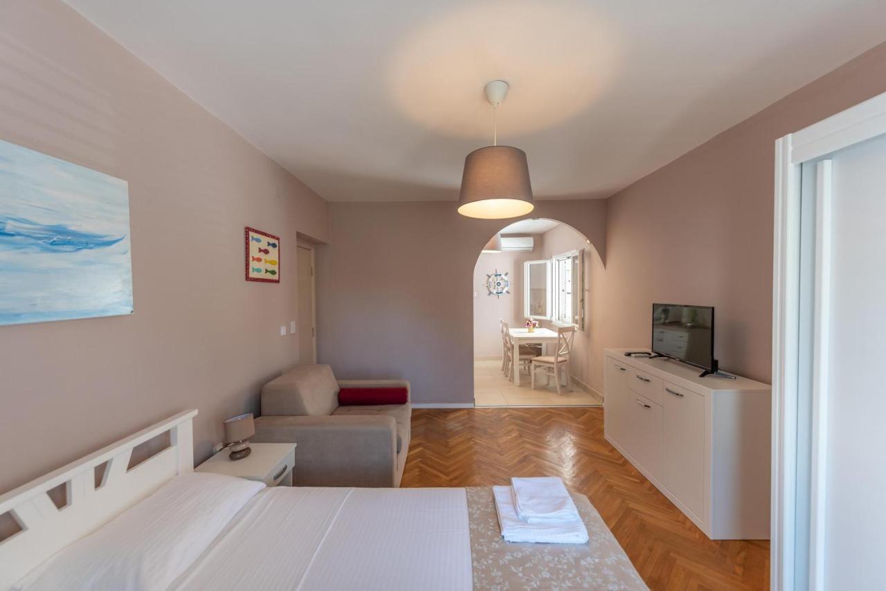 Ioannis Apartments Tivat Exterior photo